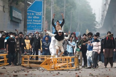 3 IITs Declare Solidarity with Jamia, AMU Students as Anti-CAA Protests Lead to Violence, Injuries