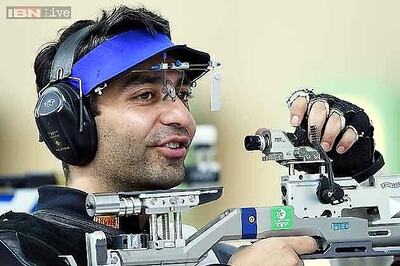 Asian Games 2014: Abhinav Bindra guides India to 10m air rifle team bronze