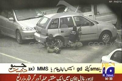 70 killed in terror attacks on Lahore mosques