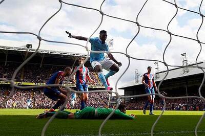Manchester City leaves it late to beat Crystal Palace 1-0 in Premier League