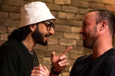 After Kantara Star Rishabh Shetty, Ranveer Singh Fanboys Over AB de Villiers; Deepika Reacts