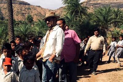 Babil Khan Remembers Father Irrfan with a Throwback Pic