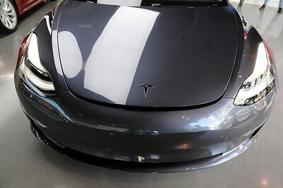 Tesla Targets November 2019 For Start of Model Y Production: Report