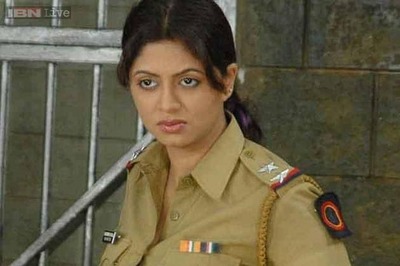 'F.I.R.' in new avatar - with live audience