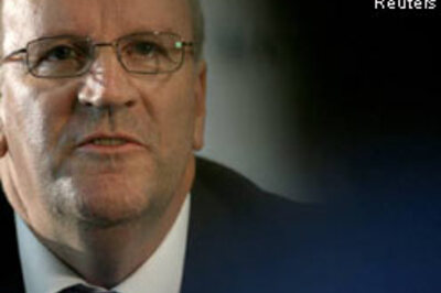 Return to grace: ICC reinstates umpire Darrell Hair