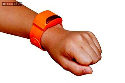 New smartband for kids turns anything they touch into a toy