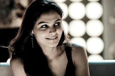 Endrendrum Punnagai: Andrea to play a nude model?
