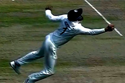 KL Rahul Takes Stunning Catch to Remove Usman Khawaja for Ravindra Jadeja's 250th Test Wicket