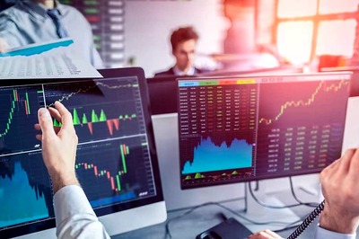 TCS, Infosys, HCL Fall Up To 5% After Accenture Cuts Guidance; Know What Analysts Say