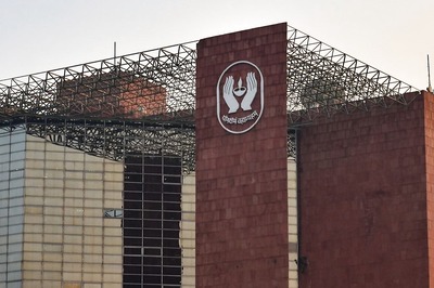 LIC Share Price Drop: Govt Concerned as LIC Share Price Falls, Calls it 'Temporary Blip'