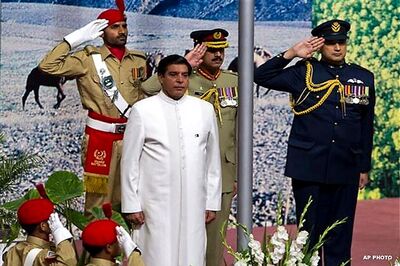 Contempt case: Pak PM seeks time, pulled up by SC