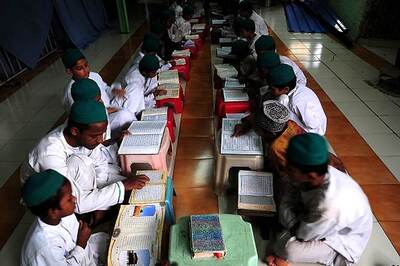 Yogi Govt Plans to do Away With Kurta-Pyjama, Introduce New Dress Code in Madrasas