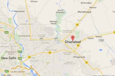 Ghaziabad: PG student slits girl's throat, consumes poison