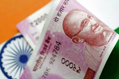 Rupee Rises 42 Paise to 71.59 Per US Dollar in Early Trade