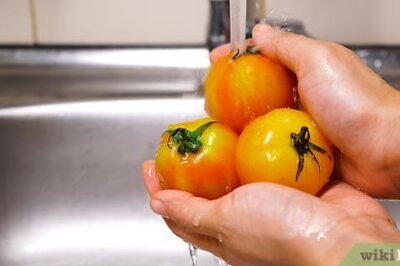How to Blanch Tomatoes