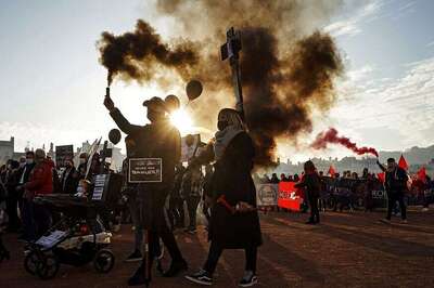 Clashes at French Rallies Over Law That Would Allow Lesbian Couples to Conceive Children
