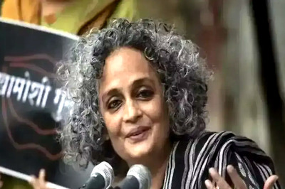 Nod to Prosecute Arundhati Roy Under UAPA 'Misuse of Power': Sharad Pawar