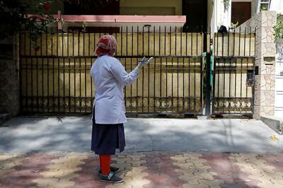 Coronavirus: LG Asks Officials to Strictly Implement Containment Strategy in High Risk Zones