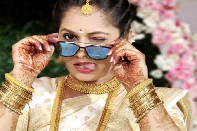 Lagnachi Bedi Actor Minal Bal Welcomes Home Her New Ciaz