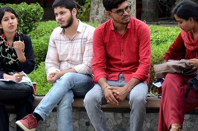 NEET 2021: Madras HC allows Students Exceeding Age Limit by Small Margin to Take Exam