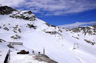Man Travels To Germany’s Highest Peak, Dies After Getting Struck By Lightning