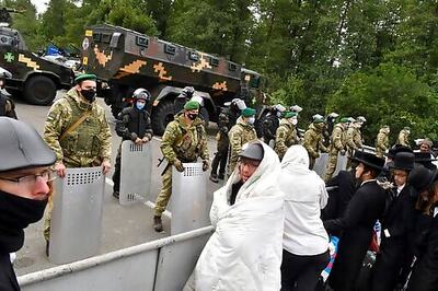 Jewish Pilgrims Retreat From Ukrainian Border