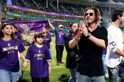 WATCH: Shah Rukh Khan Wins Hearts of CSK Fans at Chepuak After KKR Lifts IPL 2024 Trophy