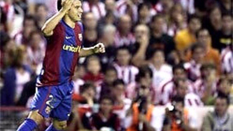 Gudjohnsen, Saviola star in Barca win