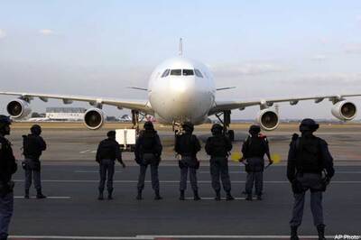 Flight to Frankfurt makes emergency landing at Kolkata