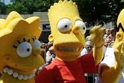 Halle Berry in cameo on 'The Simpsons'