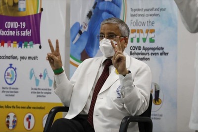 COVID-19 Vaccine Should Be Able to Give Protection for 8-10 Months: AIIMS Director