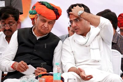 Gehlot Loyalists Displeased with Pilot's Return, Cabinet Reshuffle May Reveal Future Equations