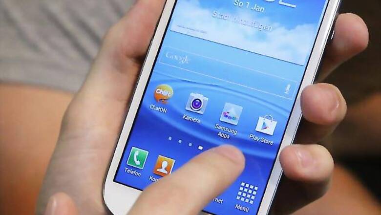 Snapchat, Vine, Candy Crush Saga among top smartphone apps of 2013
