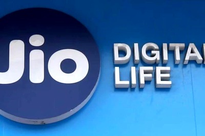 Reliance Jio Q2 Net Profit Jumps 12% YoY to Rs 5,058 Crore