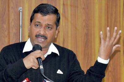 Kindergarten Students Confined in School Basement for Not Paying Fees, Kejriwal Seeks Report