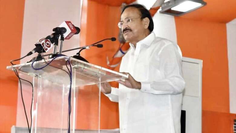 'One was About Peace, Other of Violence': VP Naidu Praises PM Modi's UN Speech, Derides Imran Khan's