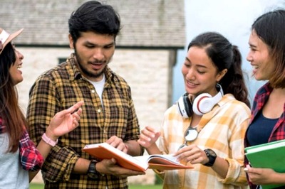 First-year Students at DU's Management School Allege Harassment by Seniors