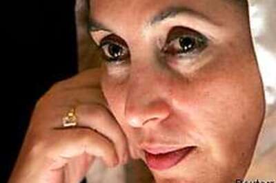 Minutes before death, Benazir wanted to call Sharif
