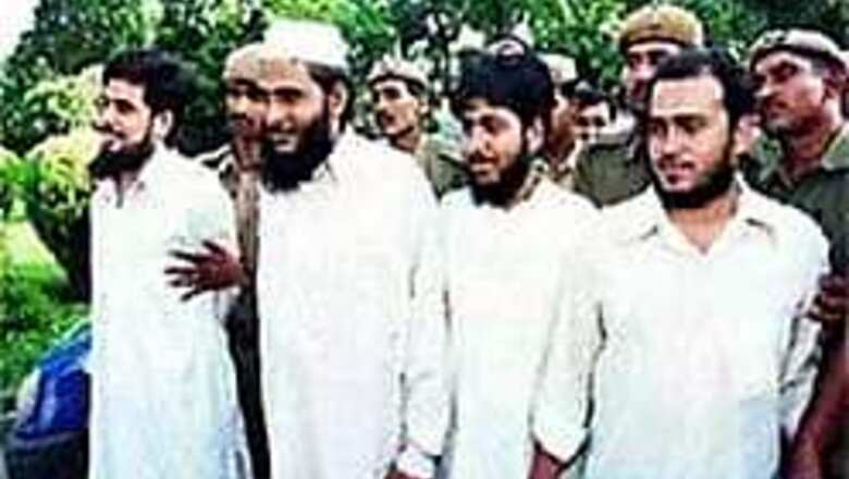 WB govt orders crackdown on SIMI