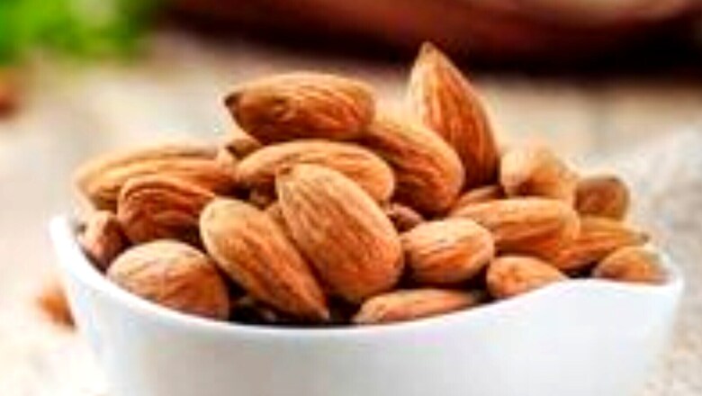 Expert Suggests 3 Winter Foods For A Healthy And Glowing Skin
