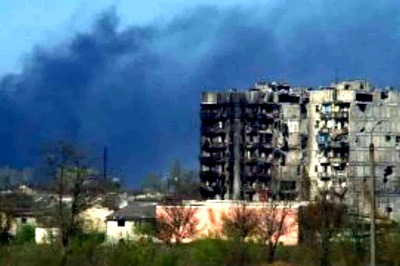 Ukraine Forces Accuse Russia of Firing During Azovstal Plant Evacuation