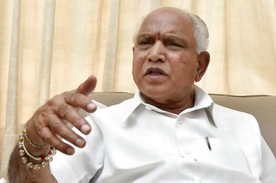 Seer Demands Bigger Cabinet Pie for Lingayats from BSY, K'taka CM Asks Him to Not Issue Threats