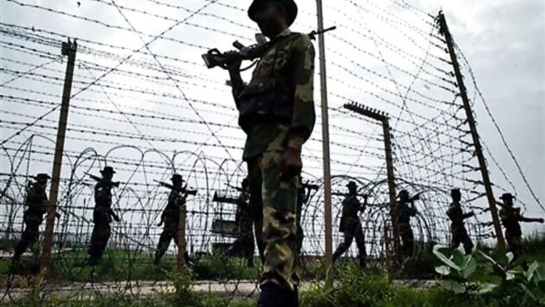 Pak troops violate ceasefire in J&K's Poonch sector