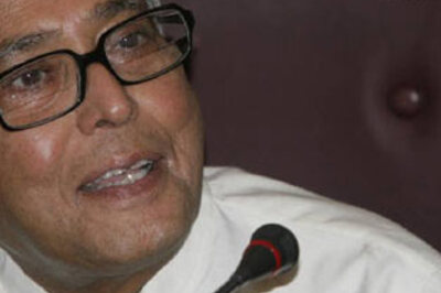 Economy will grow 9-10 pc in few years: Pranab