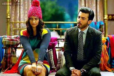 Gruesome paintball fights or crying in the rain, no one copes with a breakup like the women from our Hindi cinema