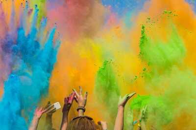Holi 2023: What are the Side Effects of Colours? Safety Tips You Must Know to Enjoy the Festival