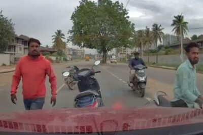 Bengaluru Road Rage Incident: Viral Video Shows Goons Chasing a Car