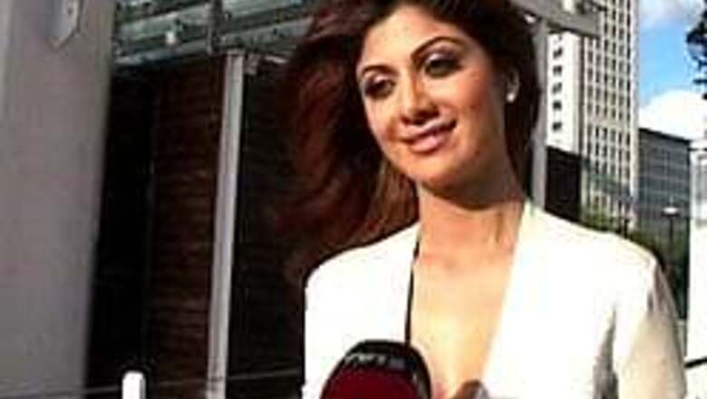 Shilpa hogs limelight again, now as Goddess Sita