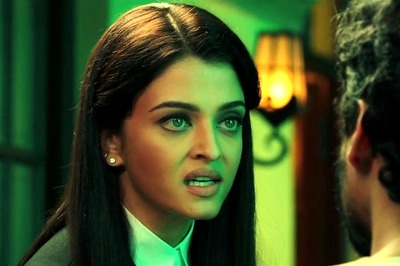 8 melodramatic dialogues from 'Jazbaa' trailer to transport you back to '90s Bollywood