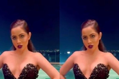 Urfi Javed Attends Filmfare Middle East Achievers Night in a Black Off-shoulder Gown